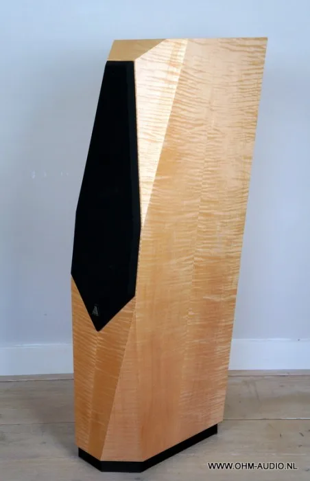 Avalon Transcendent Curly Maple SOLD to the Netherlands