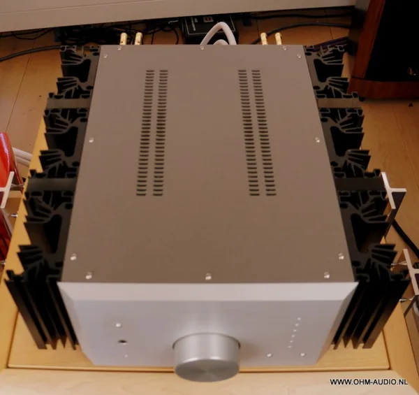 Amplificateur intégré Audio Analogue Maestro : VENDU aux Pays-Bas