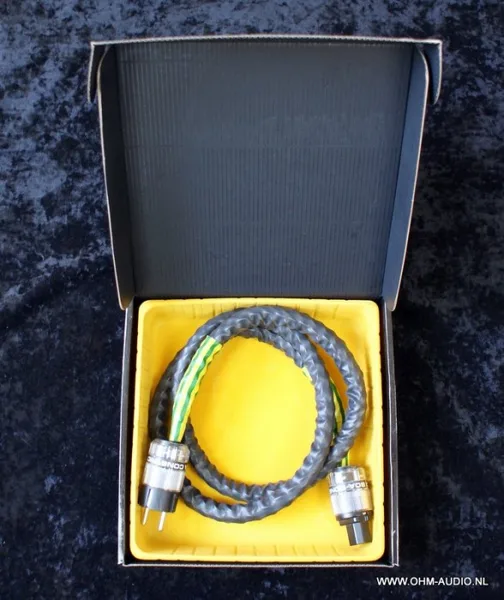 True Colours Industries Boa Constrictor 1.5m Powercord : SOLD to the Netherlands