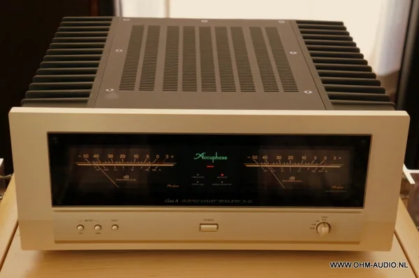 Accuphase A-45 Balanced Reference Class A Poweramplifier : VERKAUFT nach Deutschland
