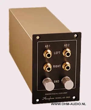 Amplificateur Phono de Référence Accuphase AD-2810 : VENDU en Allemagne