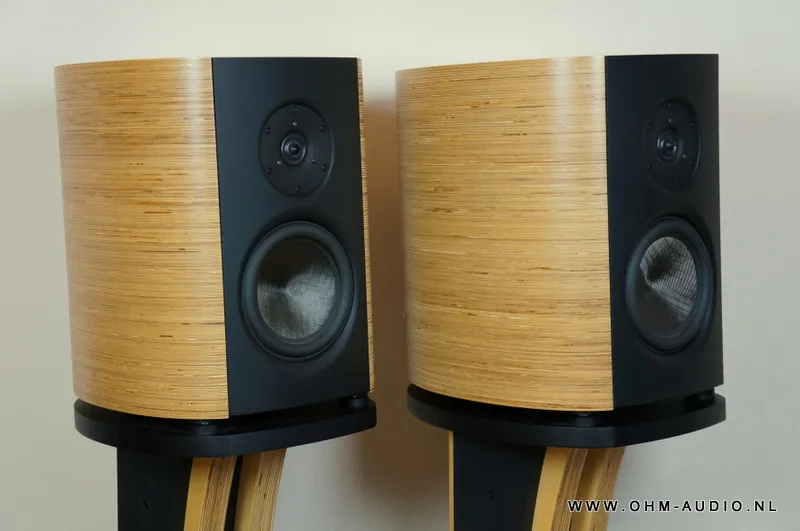 Magico Mini 2 + Stands : VENDU en Allemagne