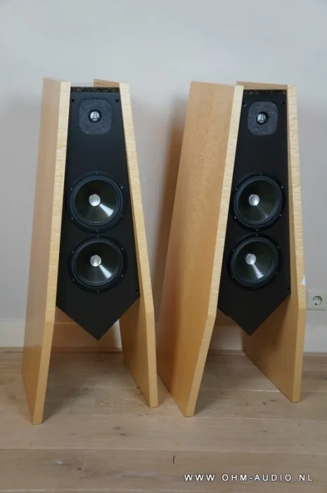 Avalon Acoustics Aspect : Sold to The Netherlands