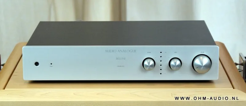 Préamplificateur Audio Analoque Bellini avec Phono : VENDU aux Pays-Bas