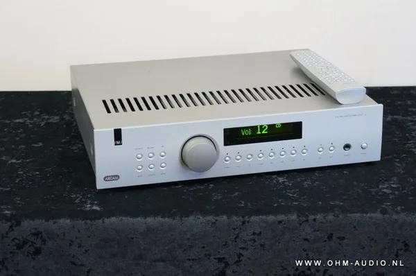 Arcam FMJ-A38 Integrated Amplifier : VERKAUFT in die Niederlande