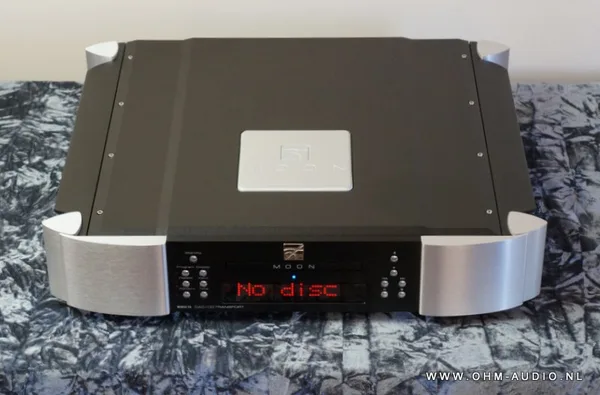 Moon Revolution 650D CD Player / DA Converter : VERKAUFT in die Niederlande