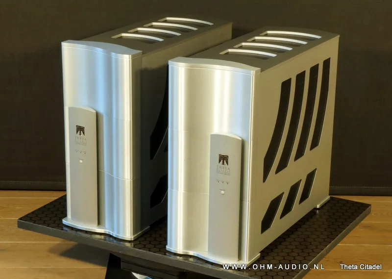 Theta : Citadel, Zero Feedback 400 Watt Mono Amplifiers : SOLD to Czech Republic