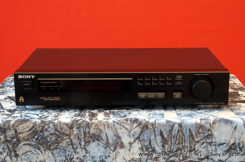 Sony ST-S211 FM Tuner : SOLD to the Netherlands