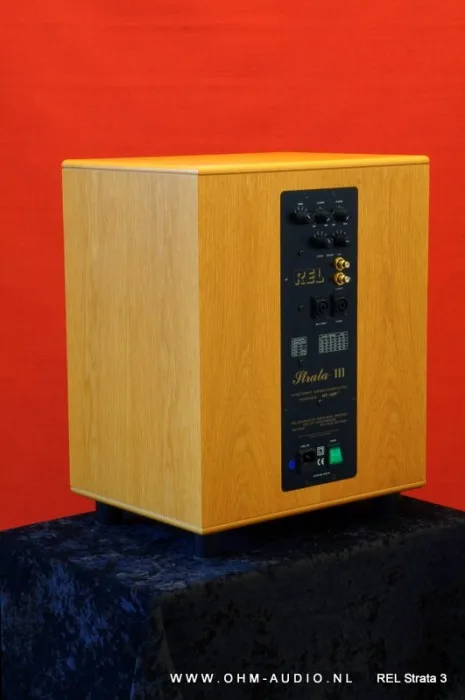 REL Strata 3 Subwoofer Audiophile : VENDU aux Pays-Bas