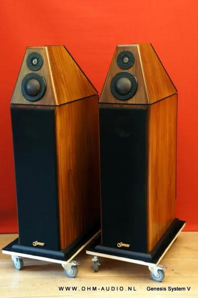 Genesis System V inkl. 2 x 400Watt Servo-Bassverstarker : VERKAUFT in die Niederlande