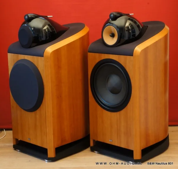 B&W Nautilus 801 : SOLD to Tsjechie