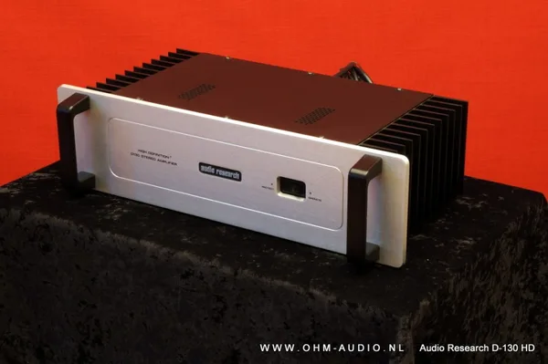 Audio Research D-130 High Definition Stereo Power Amplifier : SOLD to the Netherlands