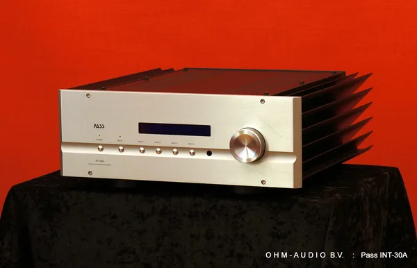 Pass Labs INT-30A : SOLD to the Netherlands
