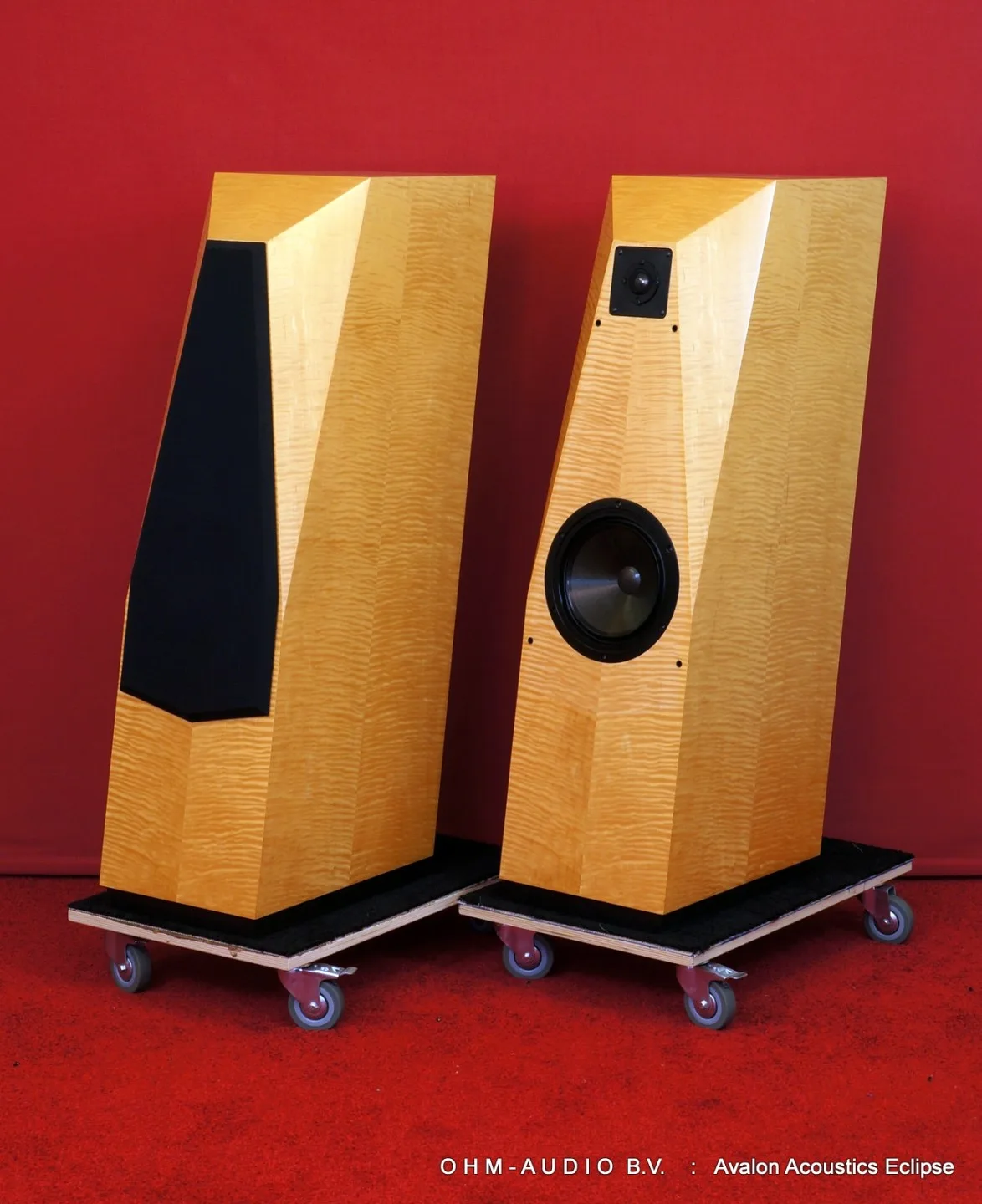 Avalon Acoustics Eclipse : VERKAUFT nach Ungarn