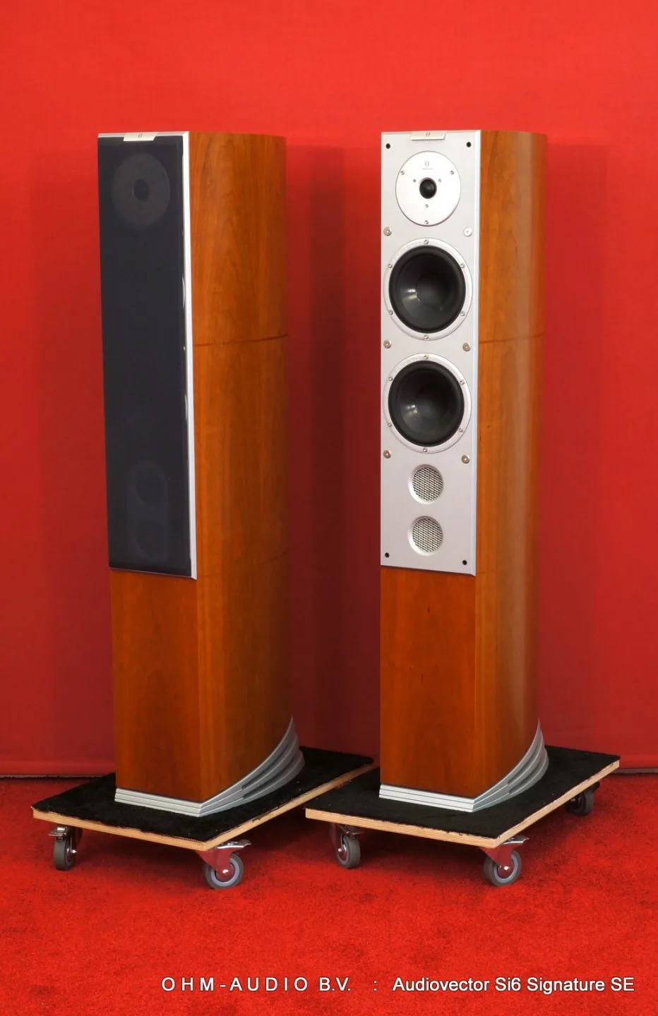 Audiovector Si6 Signature SE : SOLD to the Netherlands