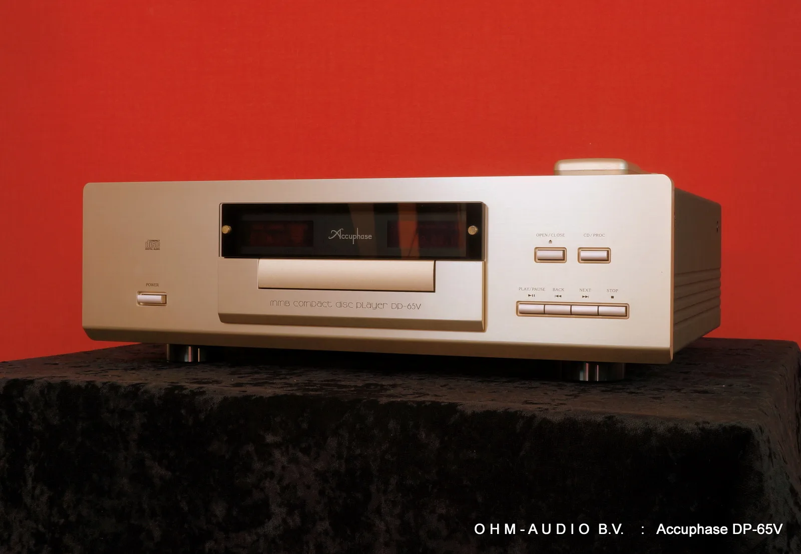 Accuphase DP-65V : Vendu en Roumanie