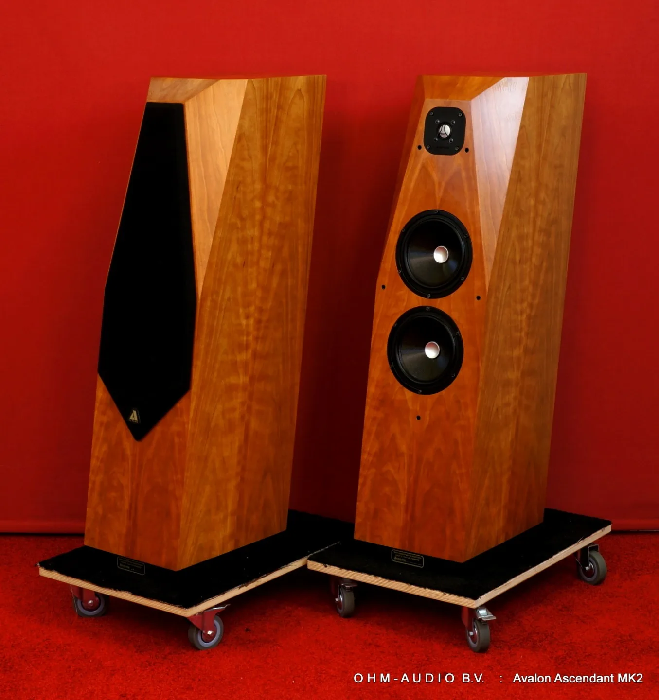 Avalon Ascendant MK2 en Cerisier : Vendu aux Pays-Bas