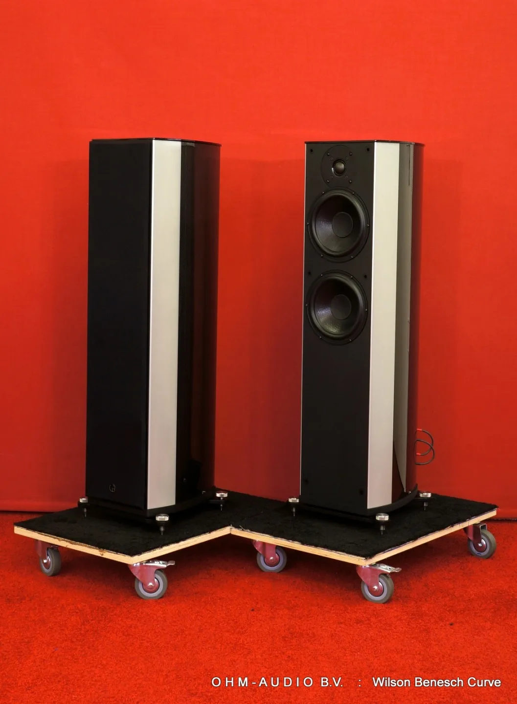 Wilson Benesch Curve : SOLD