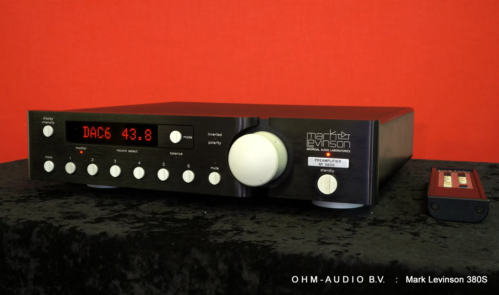 Mark Levinson 380S Reference Balanced Vorverstärker : Verkauft nach Deutschland