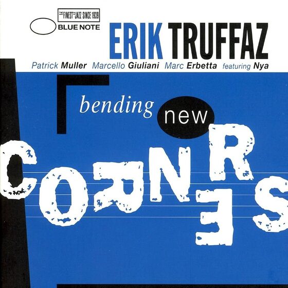 Erik Truffaz - Bending New Corners /// Dit album doet zijn naam eer aan, want de jazz muziek op dit album is experimenteel en verfrissend. Maar het is niet dusdanig experimenteel dat het alleen maar voor een klein select groepje is weggelegd. Qua opname kwaliteit ook enorm goed, de bassen klinken natuurlijk en strak en de Trompet van Truffaz schoon en helder. Ook de rap vocalen die zo nu en dan voorkomen op dit album worden gewaardeerd